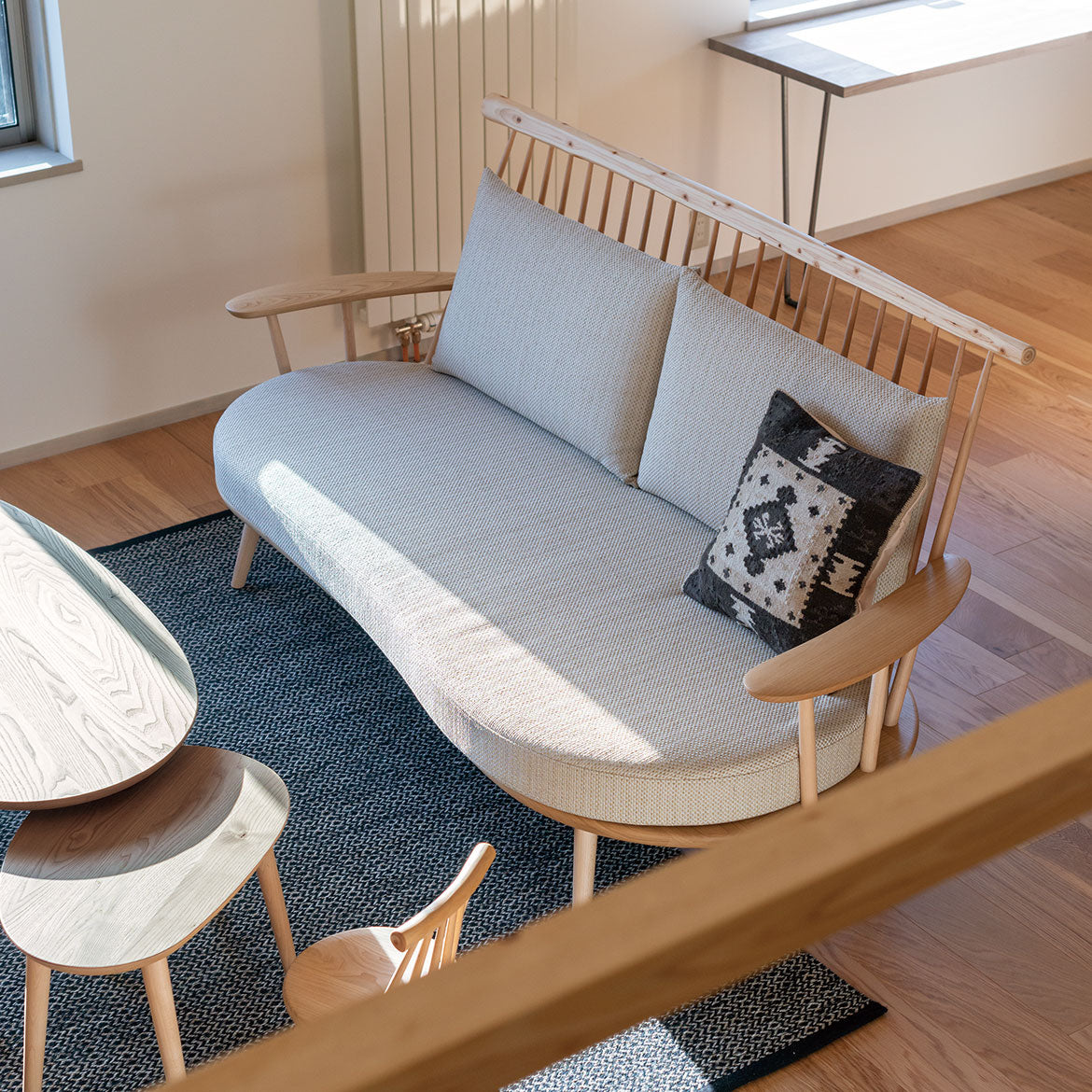 HIDA Sangyo - Kinoe 實木沙發、單人沙發｜日本飛驒家具｜ALOT Living